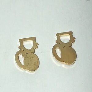 Gold Tone Cat Silhouette Stud Earrings
